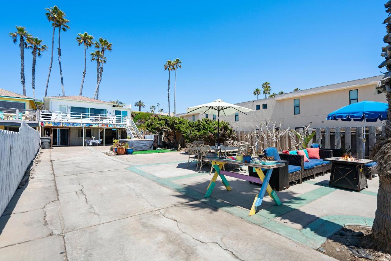 Beachfront Cottage Upper Unit Oceanside Exterior photo